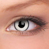 Hullu yhden päivän valkoinen zombi